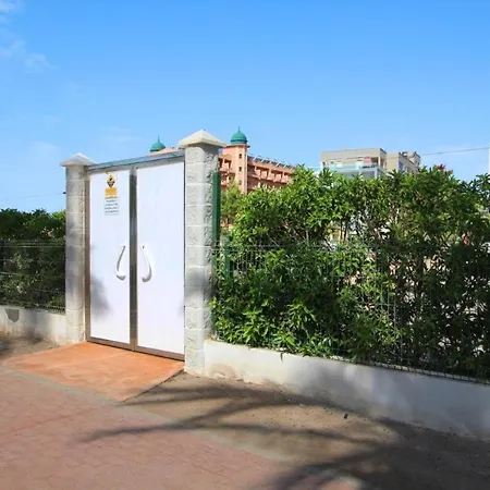 Expoholidays - Parque Salinas Apartment